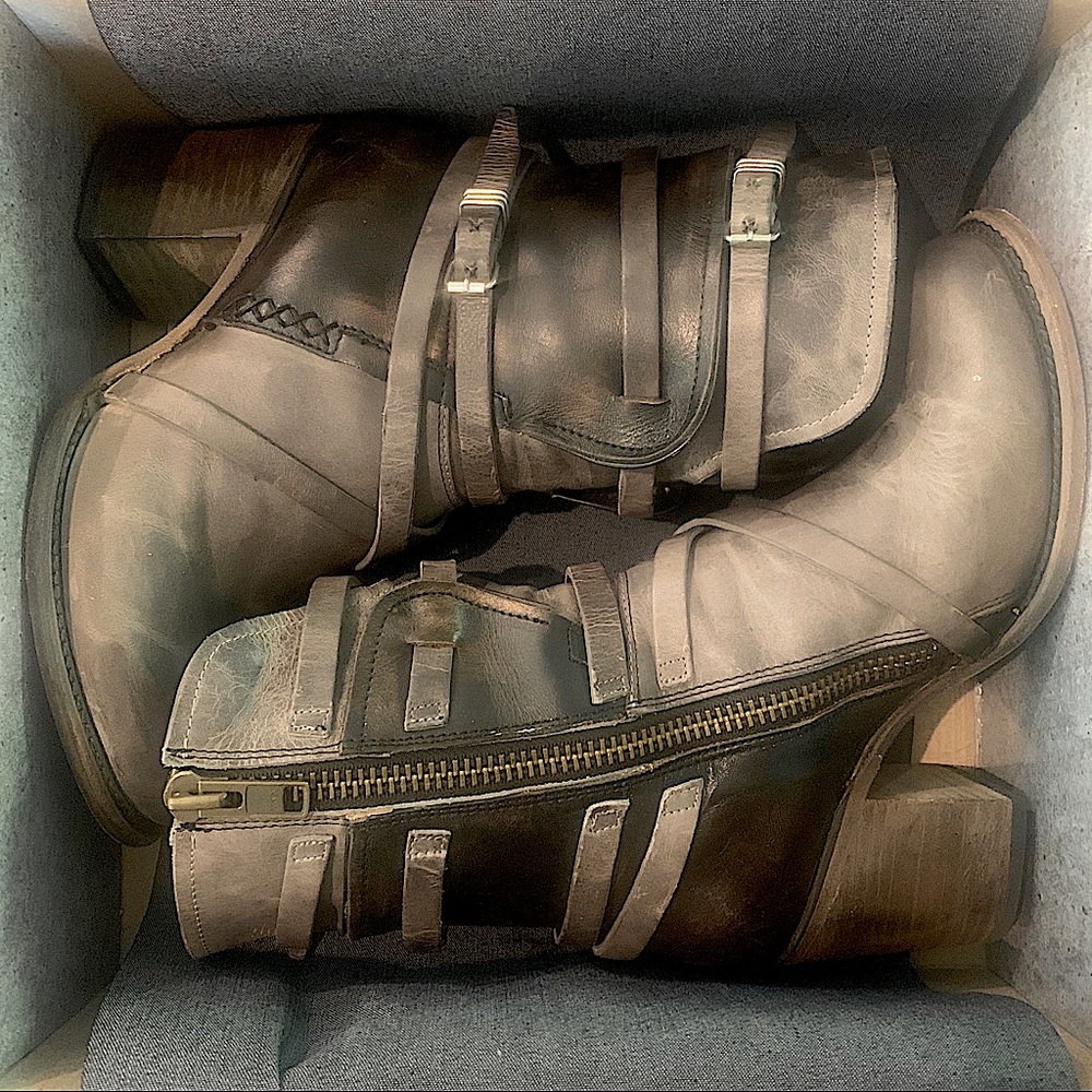 Freebird Boots EUC